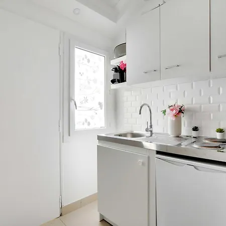Charming For 2 - Near Voltaire & 11th Arr Town Hall, 公寓 巴黎